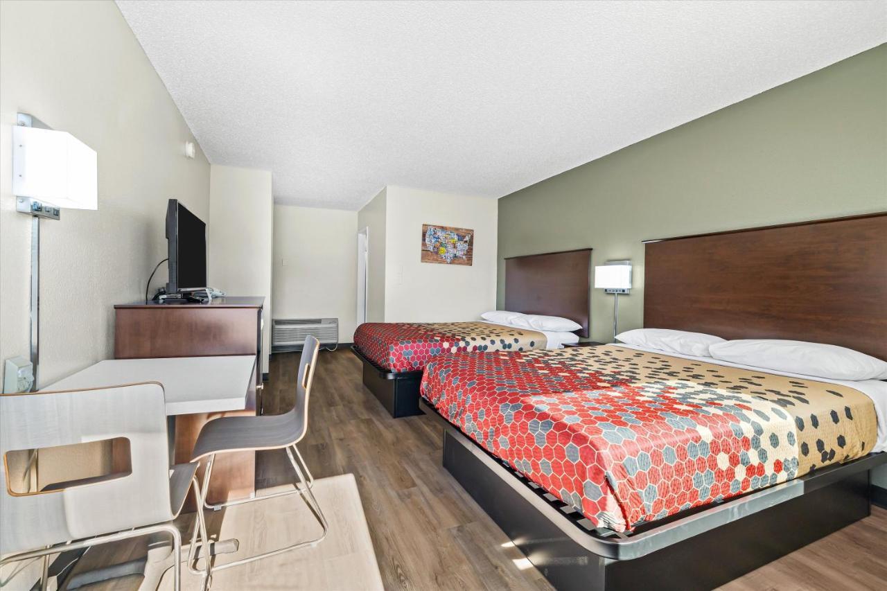 Bend Inn & Suites Экстерьер фото