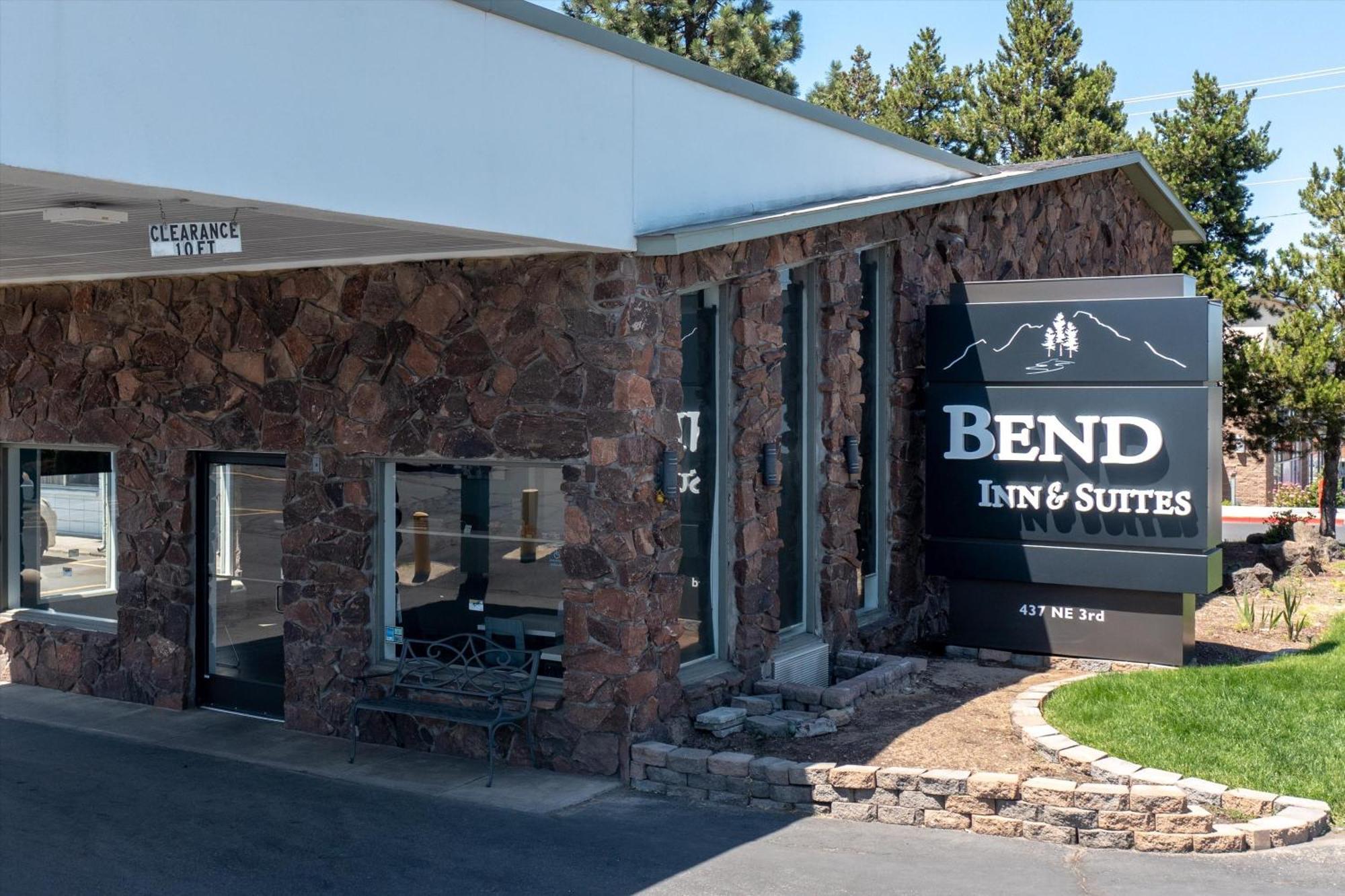 Bend Inn & Suites Экстерьер фото